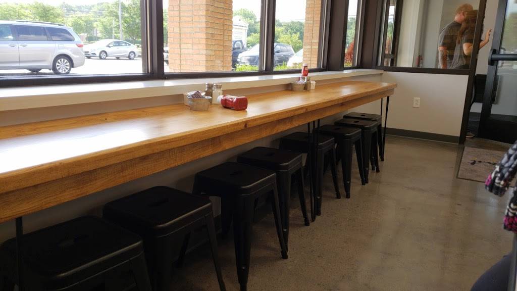 The Breakfast Place | restaurant | 137 East Ave, Tallmadge, OH 44278, USA | 3303344335 OR +1 330-334-4335