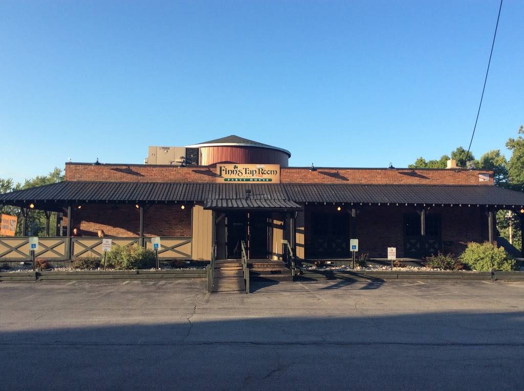 Finns Tap Room and Party House | restaurant | 14 Railroad St, Victor, NY 14564, USA | 5859244660 OR +1 585-924-4660