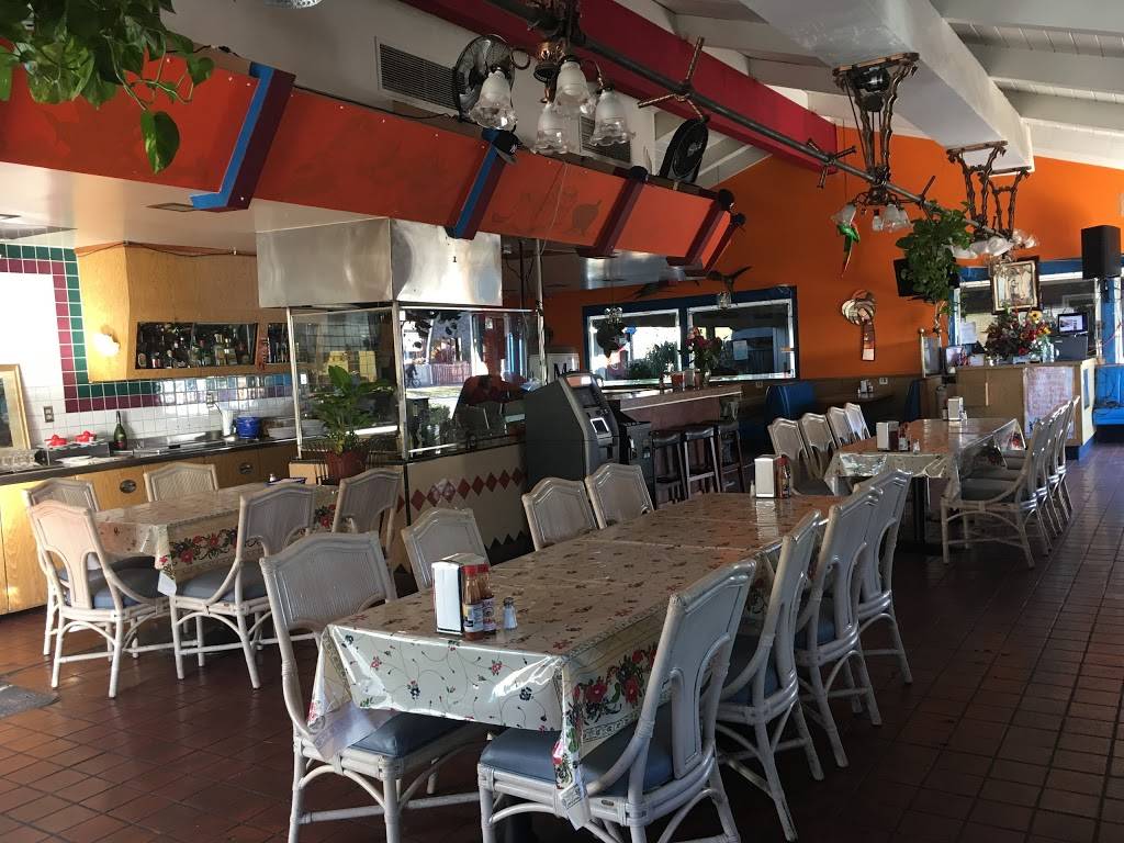 Mariscos Puerto Nuevo | restaurant | 6314, 1515, E First St, Santa Ana, CA 92701, USA | 9492058636 OR +1 949-205-8636