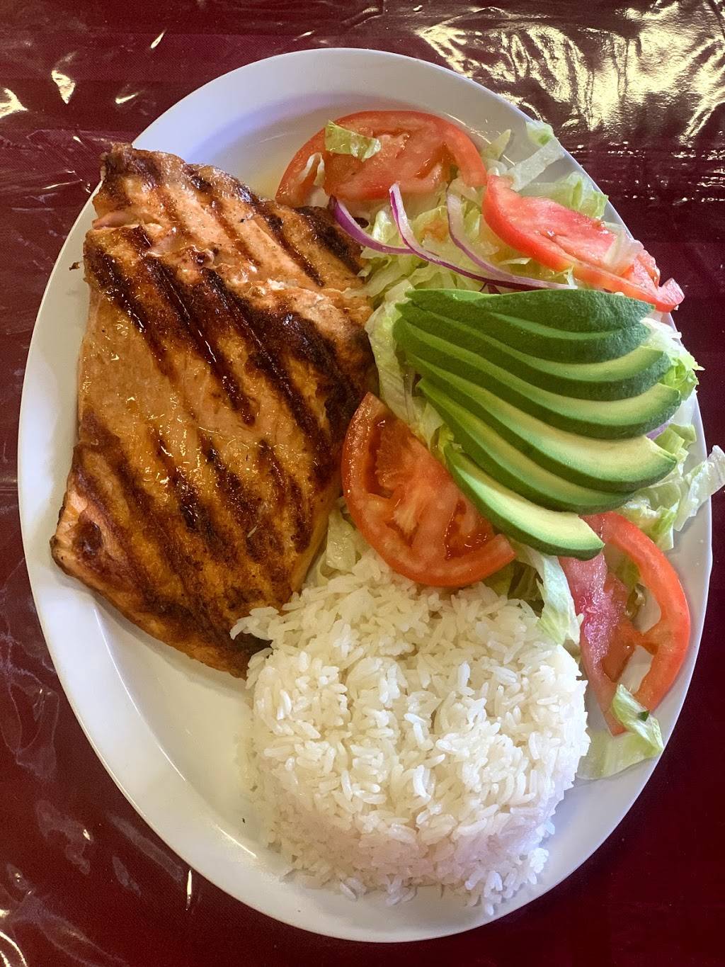 El sabor peruano restaurant Y Polleria | restaurant | 7 Henry St, Passaic, NJ 07055, USA | 8623204634 OR +1 862-320-4634