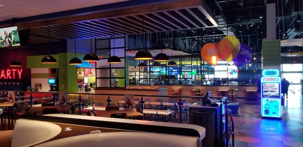 Main Event Avon | restaurant | 35605 Chester Rd, Avon, OH 44011, USA | 4403980611 OR +1 440-398-0611