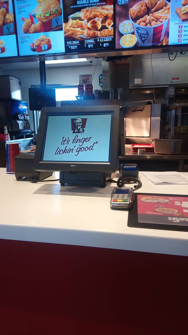 KFC | meal takeaway | 27 Amy Croft Dr, Windsor, ON N9K 1C7, Canada | 5197393067 OR +1 519-739-3067