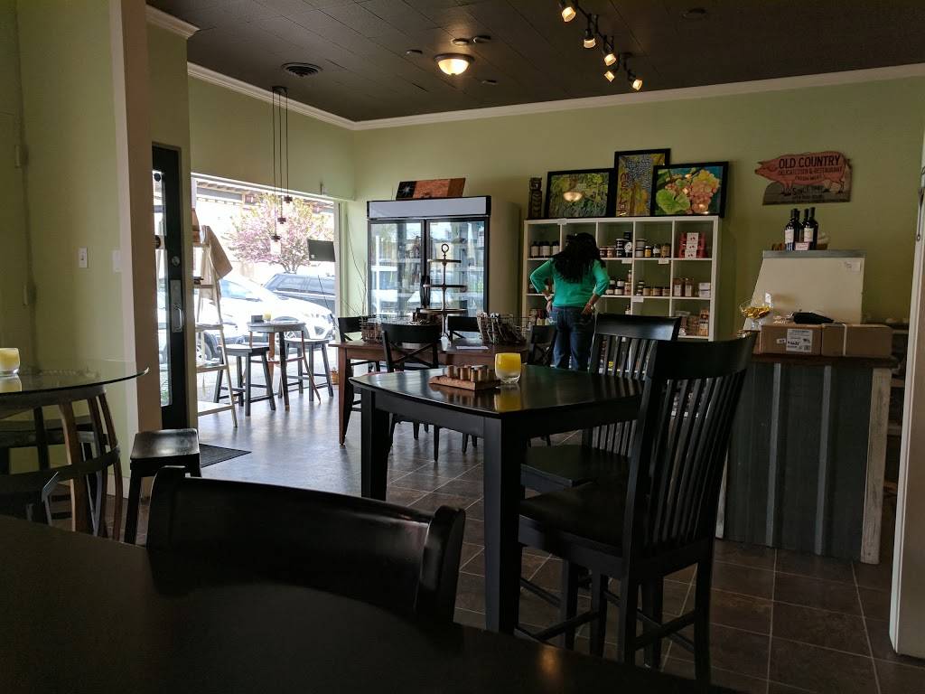 Salt & Vine - Cheese & Wine Bar | restaurant | 913 6th St, Anacortes, WA 98221, USA | 3602932222 OR +1 360-293-2222