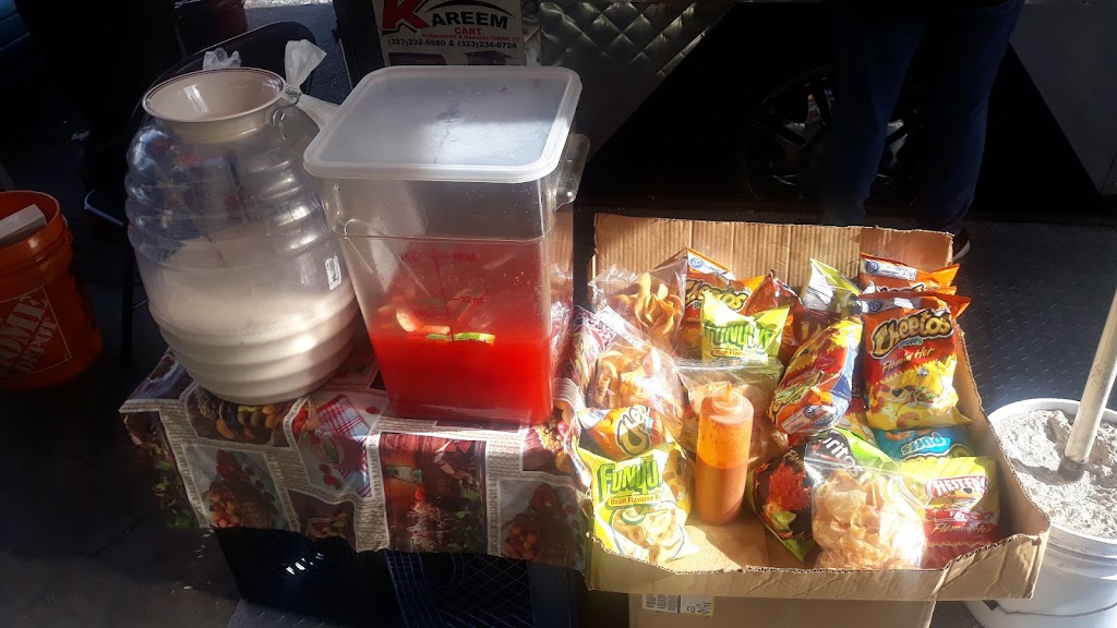 Tacos quezadillas El Primo | restaurant | 4774 Whittier Blvd, East Los Angeles, CA 90022, USA | 3237124112 OR +1 323-712-4112