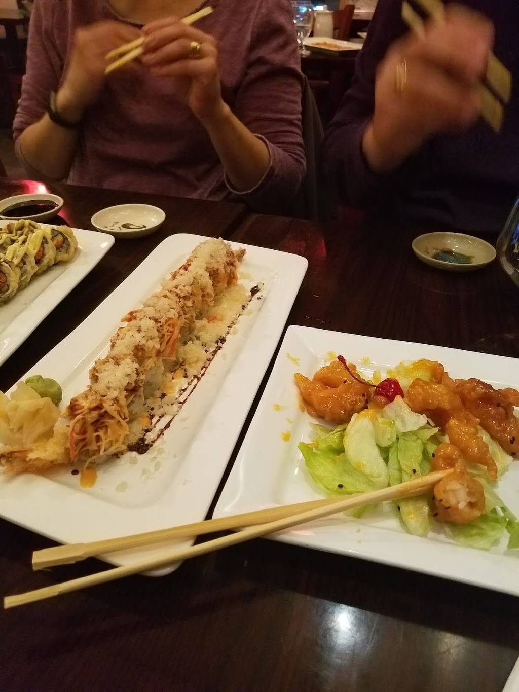 Oishii | restaurant | 37-04 Ditmars Blvd, Astoria, NY 11105, USA | 7186260588 OR +1 718-626-0588