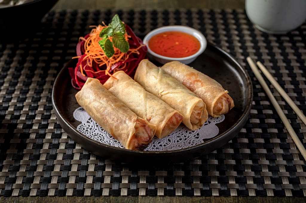 IM Vegan Restaurant | restaurant | 2907 N Lincoln Ave, Chicago, IL 60657, USA | 7739048905 OR +1 773-904-8905