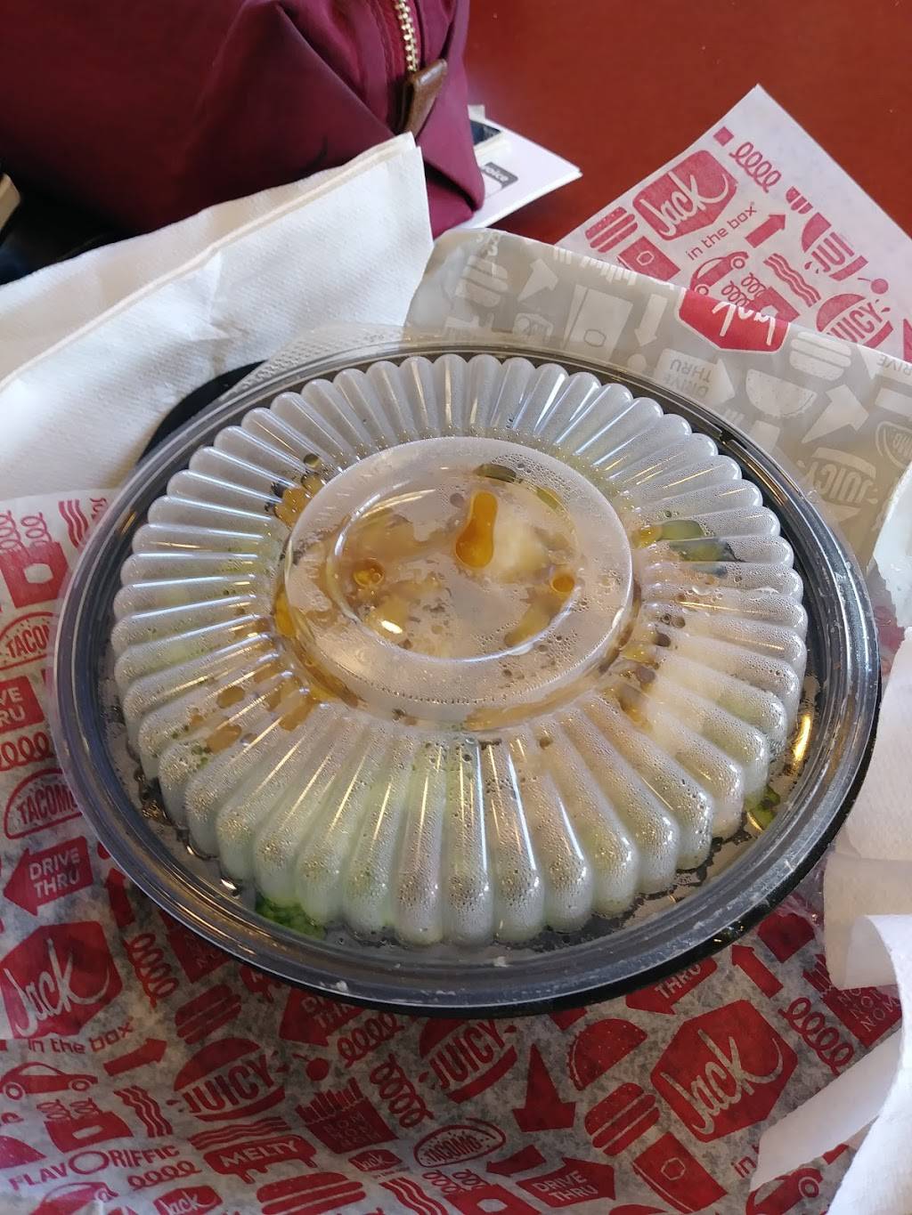 Jack in the Box | restaurant | 1415 S Alameda St, Los Angeles, CA 90021, USA | 2137468827 OR +1 213-746-8827