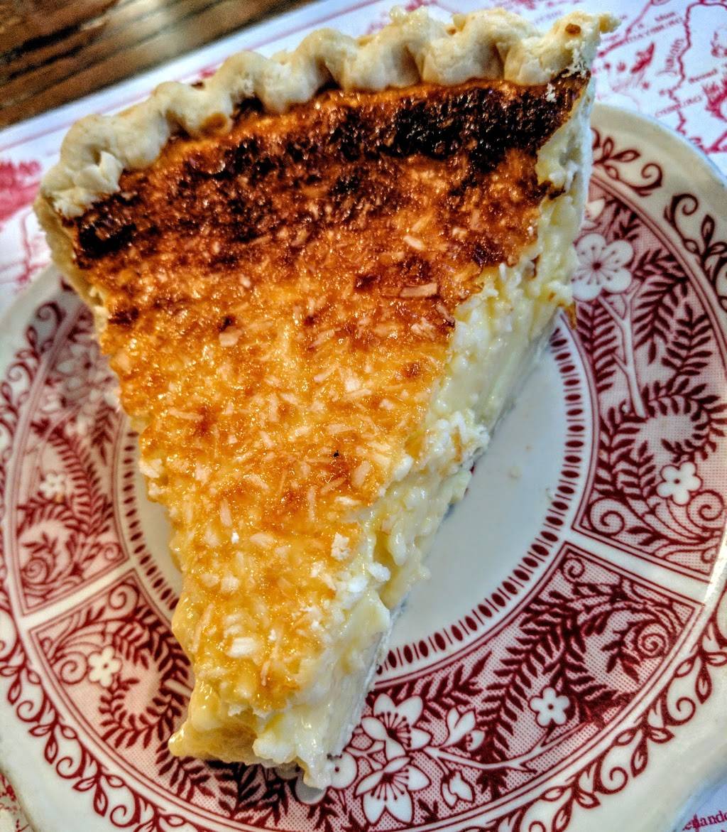 Penn Alps Restaurant & Craft Shop | restaurant | 125 Casselman Rd, Grantsville, MD 21536, USA | 3018955985 OR +1 301-895-5985