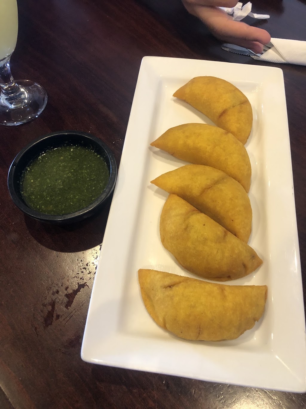 La Parrilla Latin Food | restaurant | 6427 W Irving Park Rd, Chicago, IL 60634, USA | 7737777720 OR +1 773-777-7720