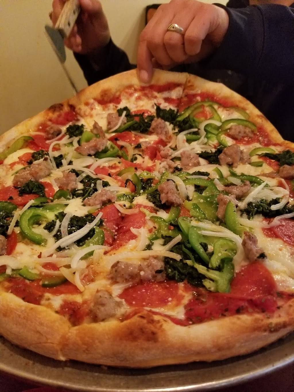 Villa Novas | restaurant | 265 Turkeysag Trail Ste 109, Palmyra, VA 22963, USA | 4345893003 OR +1 434-589-3003