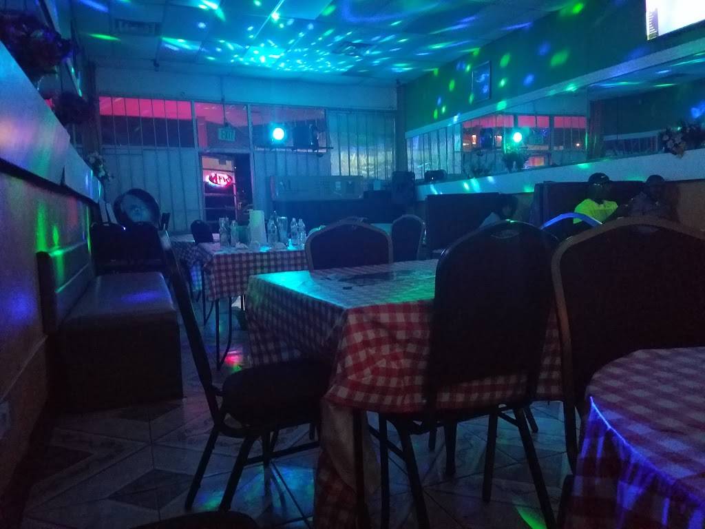 Agama Kitchen & Restaurant - Nigerian cuisine | restaurant | 5640 Annapolis Rd, Bladensburg, MD 20710, USA | 3017792808 OR +1 301-779-2808