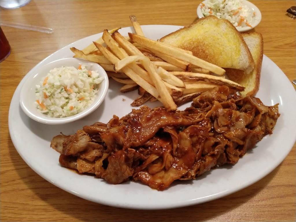 Farmers BBQ | restaurant | 424 Old South Church St, Mountain City, TN 37683, USA | 4237278999 OR +1 423-727-8999