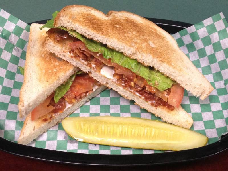 Bogies Delicatessen | restaurant | 2028 W Poplar Ave, Collierville, TN 38017, USA | 9018548555 OR +1 901-854-8555