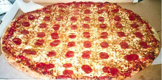 Foxs Pizza Den of Stowe Twp. | restaurant | 659 Woodward Ave, McKees Rocks, PA 15136, USA | 4123313131 OR +1 412-331-3131