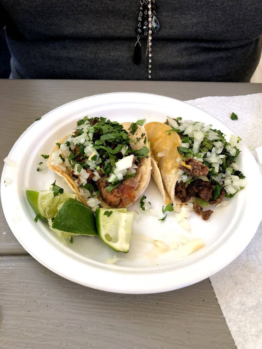 Lonchera La Guadalupana | restaurant | 4110 Portland Rd NE, Salem, OR 97301, USA | 9712095181 OR +1 971-209-5181