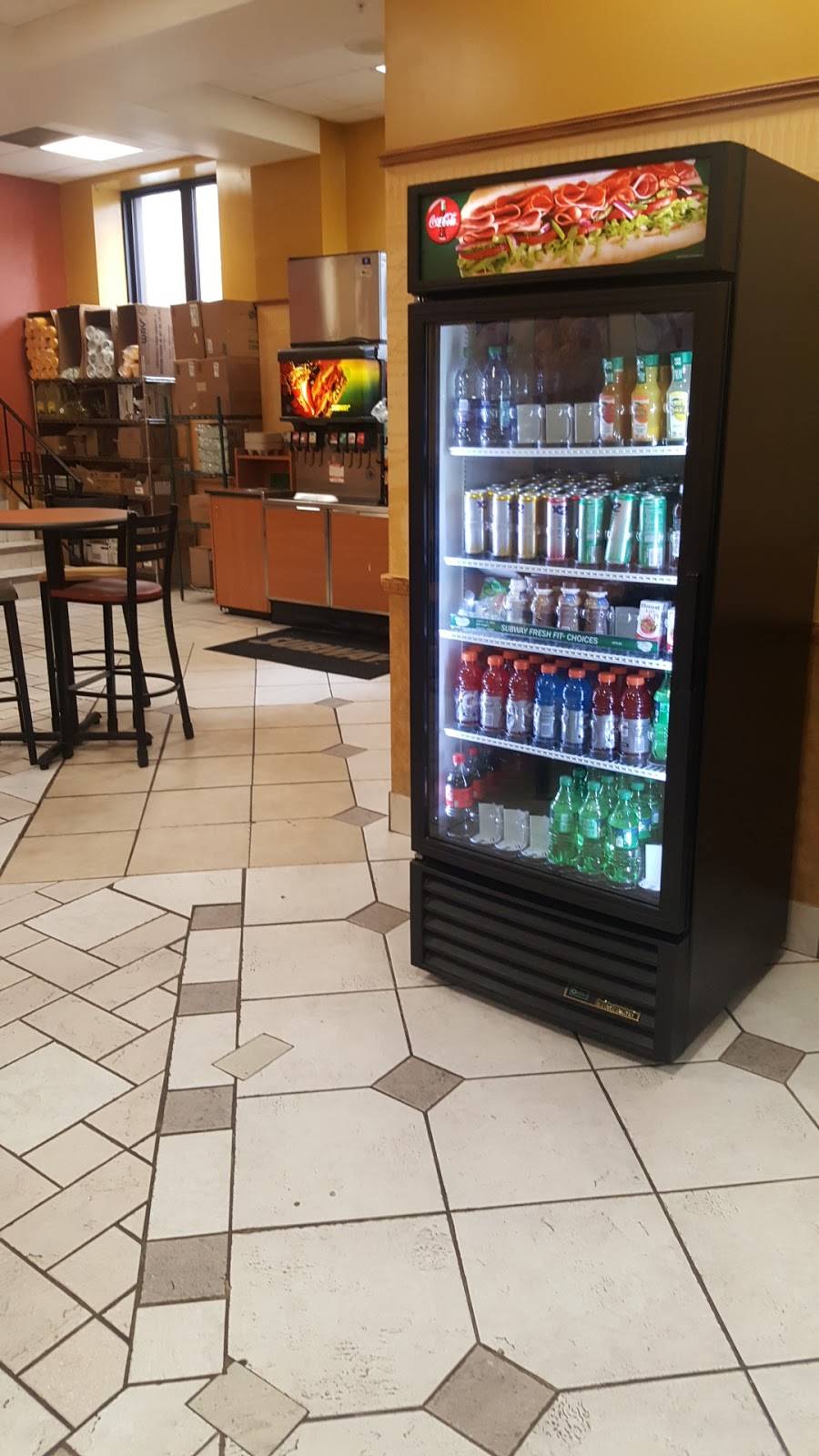 Subway | restaurant | 530 NE Glen Oak Ave, Peoria, IL 61603, USA | 3096551600 OR +1 309-655-1600