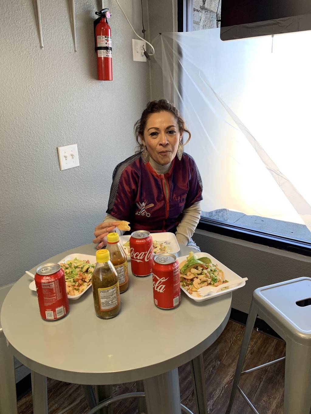 Tostadas Y Micheladas El Camaron Loco | restaurant | 2503 S Beckley Ave suite 110, Dallas, TX 75224, USA | 9726855090 OR +1 972-685-5090