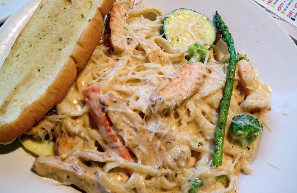 54th Street Grill & Bar | restaurant | 5722 TX-1604 Loop, San Antonio, TX 78251, USA | 2106840054 OR +1 210-684-0054