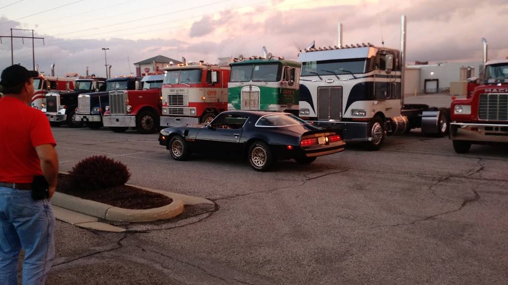 Cinemark 14 Mansfield Town Center | meal takeaway | 2355 Walker Lake Rd, Ontario, OH 44906, USA | 4195897300 OR +1 419-589-7300