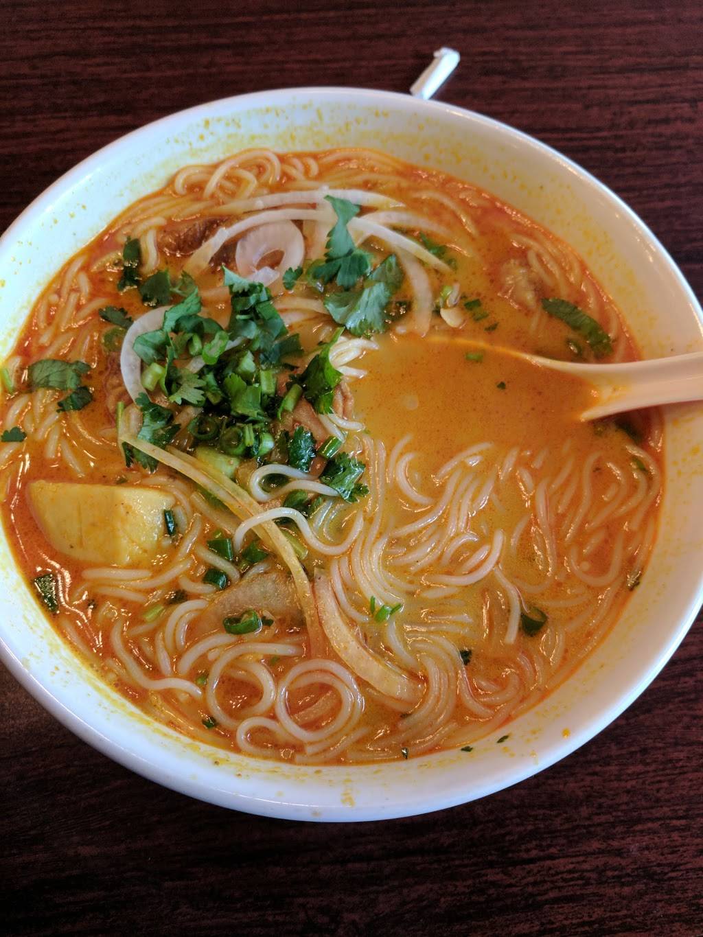 Uptown Pho | restaurant | 1010 W Argyle St, Chicago, IL 60640, USA | 7738788820 OR +1 773-878-8820