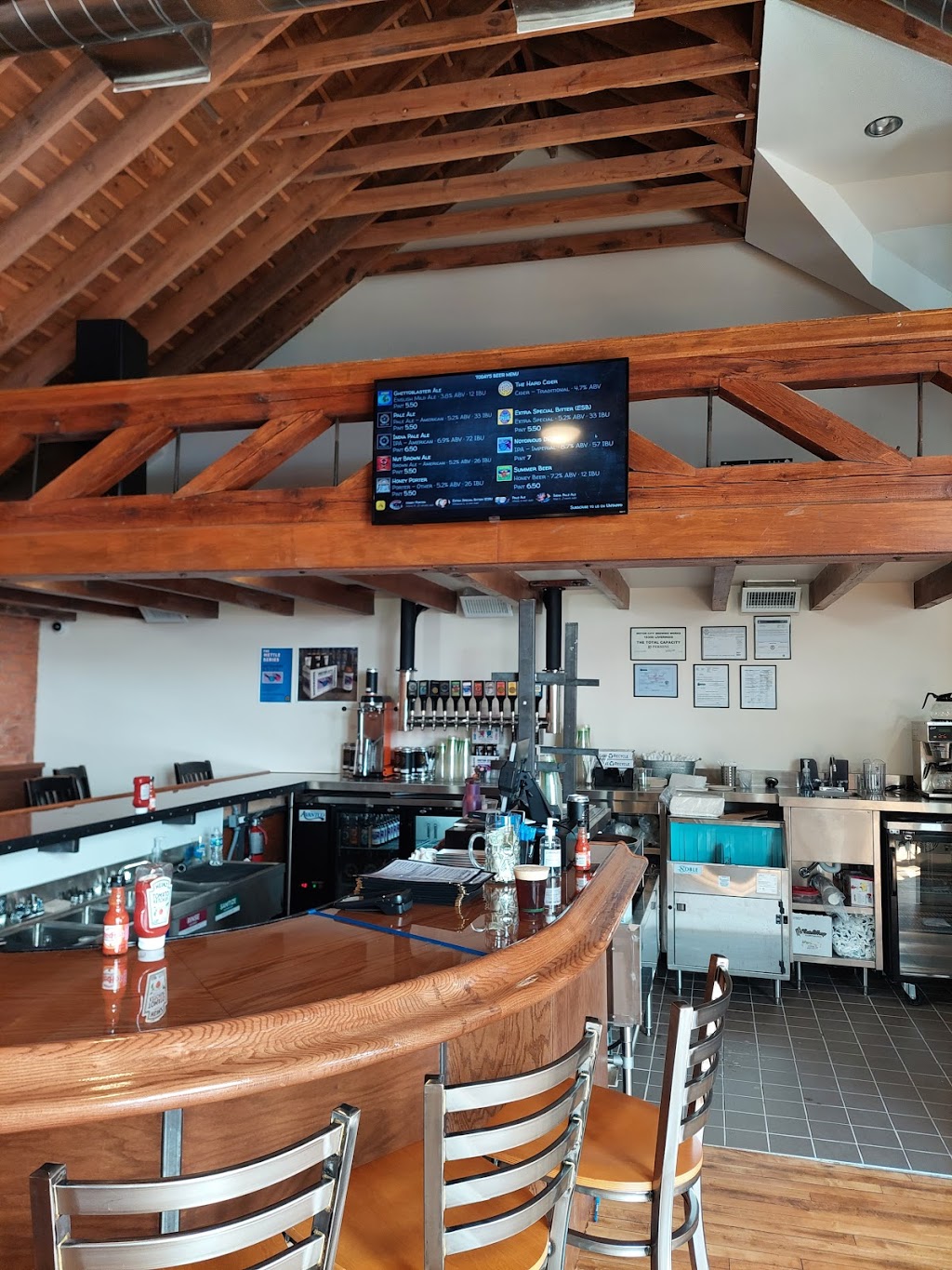 Motor City Brewing Works-Livernois | restaurant | 13950 Livernois, Detroit, MI 48221, USA | 3138322700 OR +1 313-832-2700