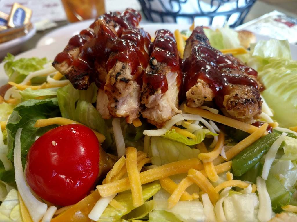 Guidos Pizza of Ravenna | restaurant | 214 W Main St, Ravenna, OH 44266, USA | 3302969009 OR +1 330-296-9009