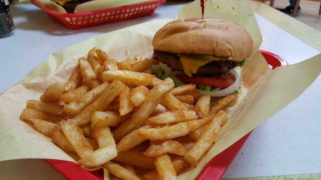 San Antonio Burger | restaurant | 8440 Fredericksburg Rd, San Antonio, TX 78229, USA | 2109490303 OR +1 210-949-0303