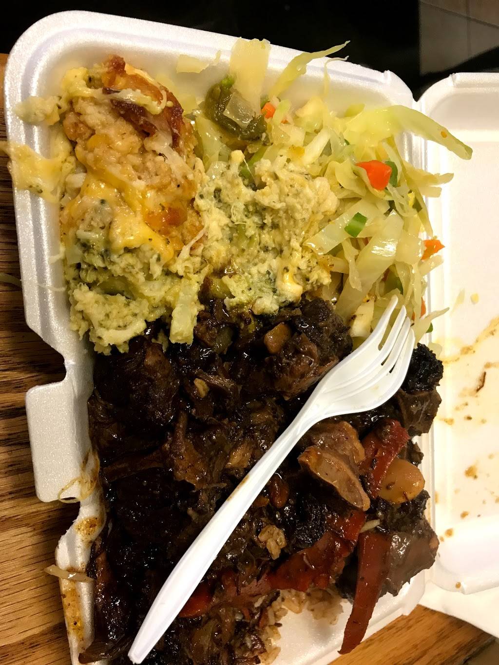 Cafe Plus | restaurant | 1 W 137th St, New York, NY 10037, USA | 6468526400 OR +1 646-852-6400