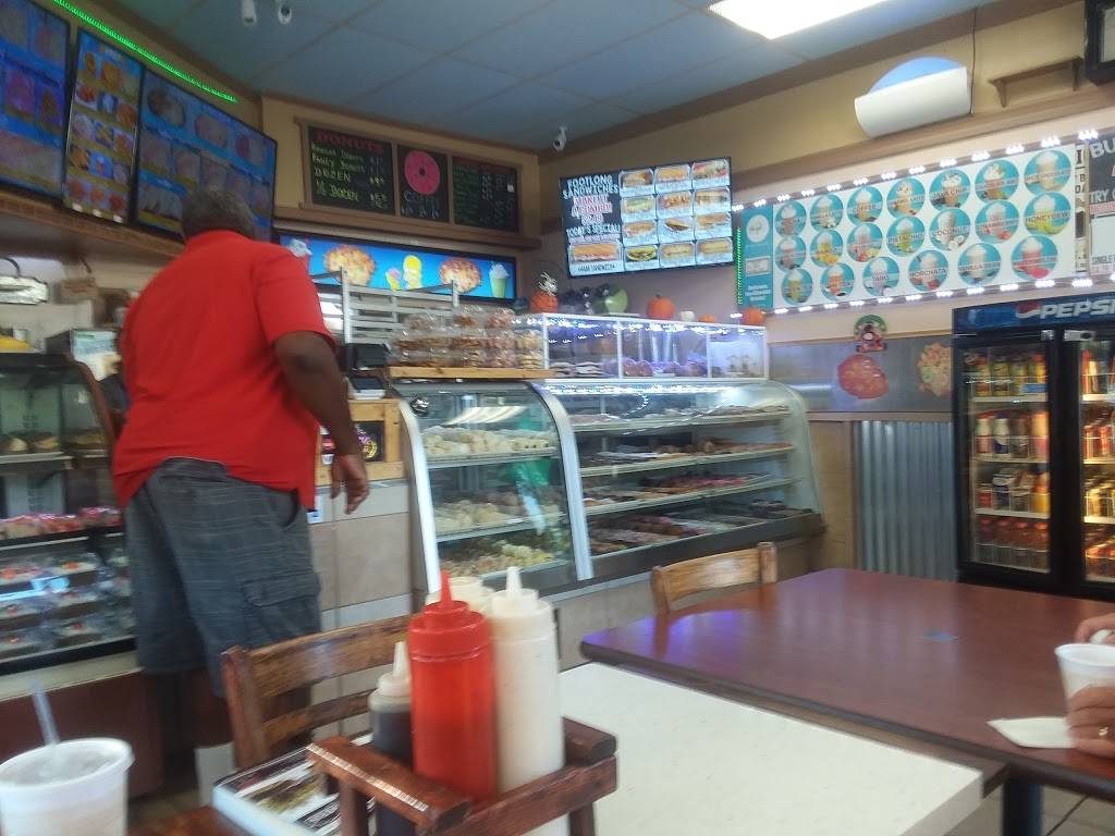 Donuts Fish & Chips | bakery | 44405 Valley Central Way, Lancaster, CA 93536, USA | 6619517934 OR +1 661-951-7934