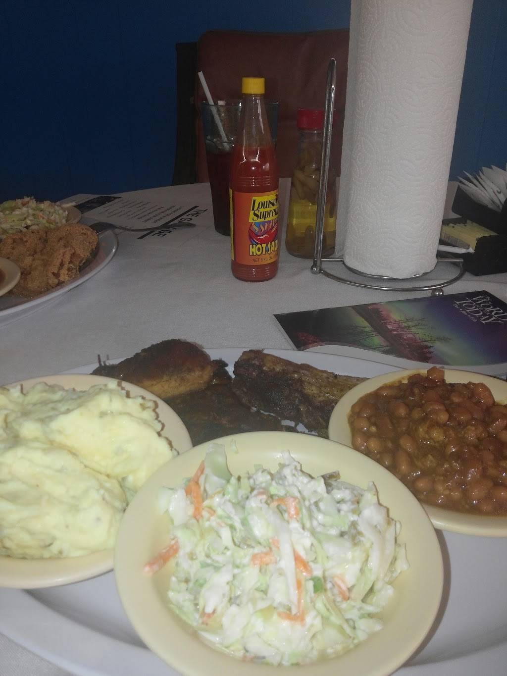 Koras Place | restaurant | 1621 US-43, Demopolis, AL 36732, USA | 3342894911 OR +1 334-289-4911