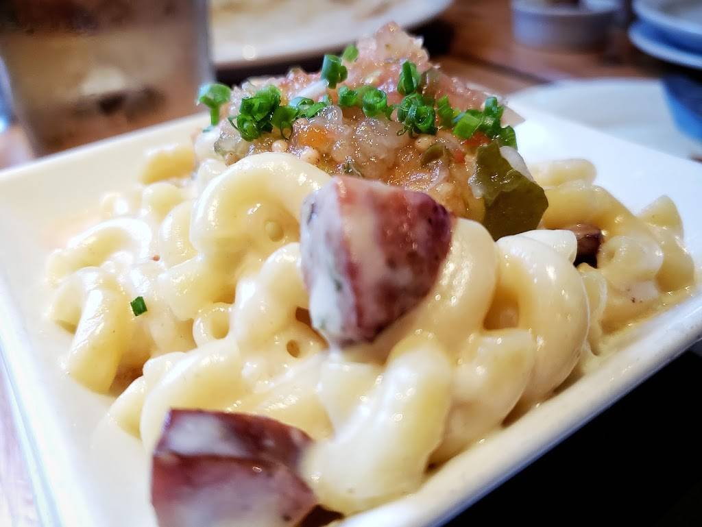 The Black Birch | restaurant | 2 Government St, Kittery, ME 03904, USA | 2077032294 OR +1 207-703-2294