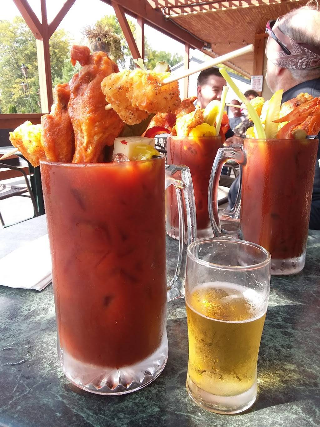 Badlanders Pub & Grill | restaurant | 7922 S Loomis Rd, Wind Lake, WI 53185, USA | 2628957300 OR +1 262-895-7300