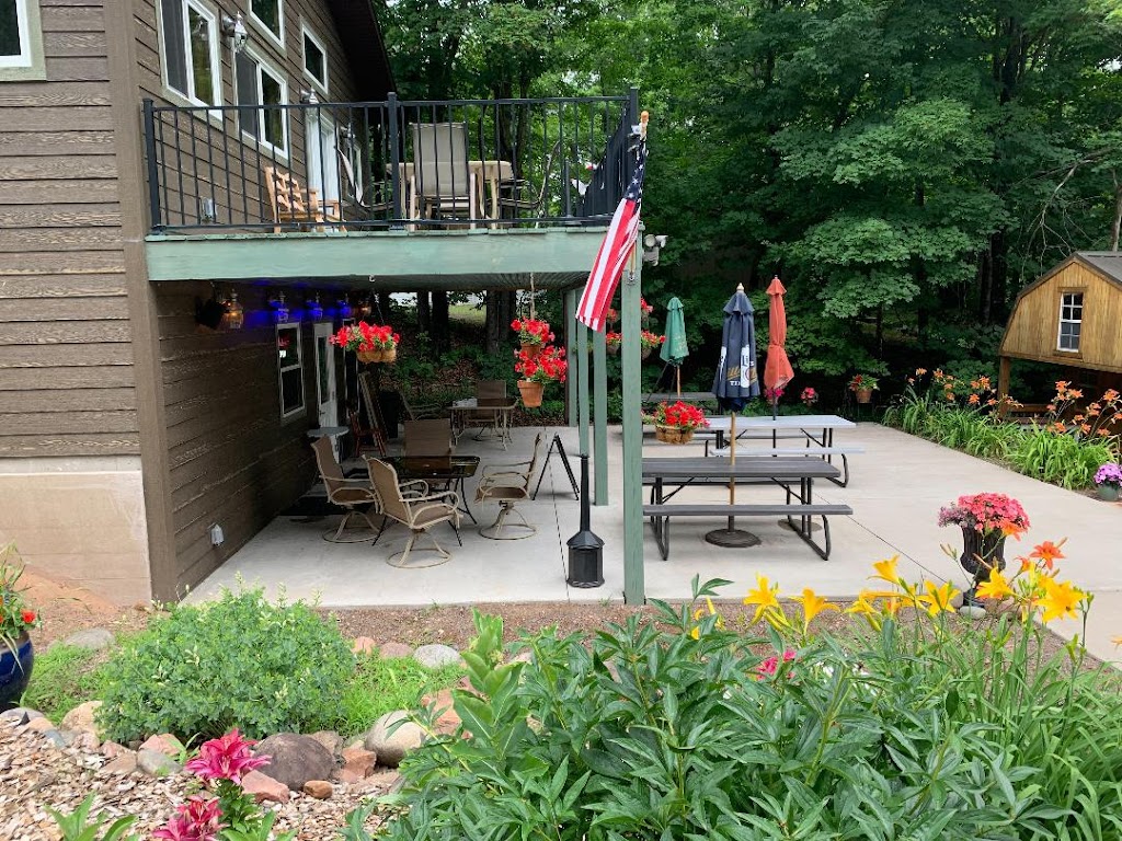 Grumpys Bar & Grill | restaurant | N1936 County Hwy M, Sarona, WI 54870, USA | 7153542033 OR +1 715-354-2033