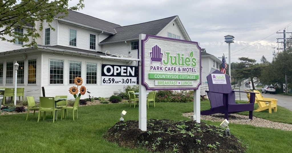 Julies Park Cafe | restaurant | 4020 Main St, Fish Creek, WI 54212, USA | 9208682999 OR +1 920-868-2999