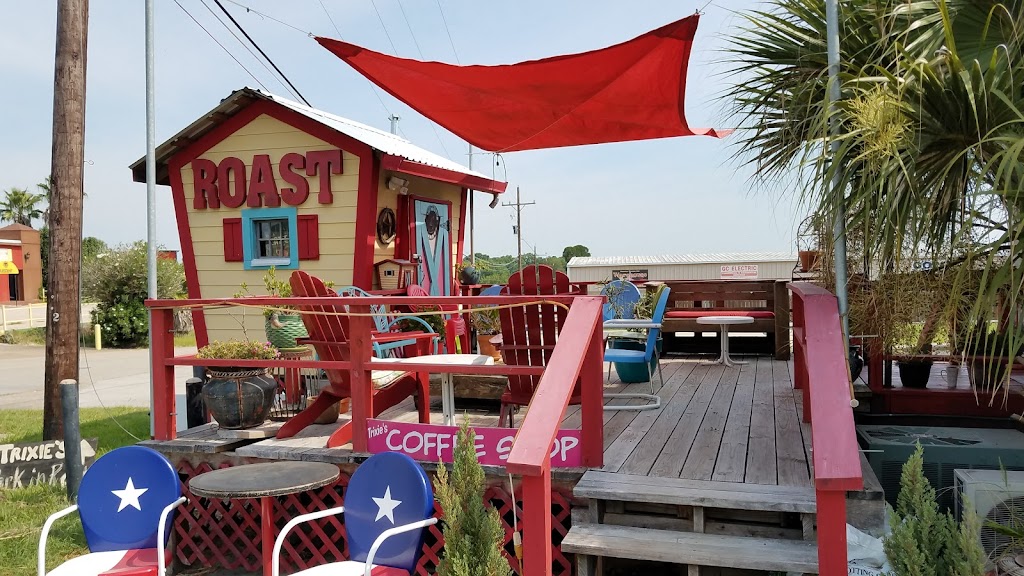 Trixies Coffee Shop | bakery | 19700 TX-105, Montgomery, TX 77356, USA | 4254442700 OR +1 425-444-2700