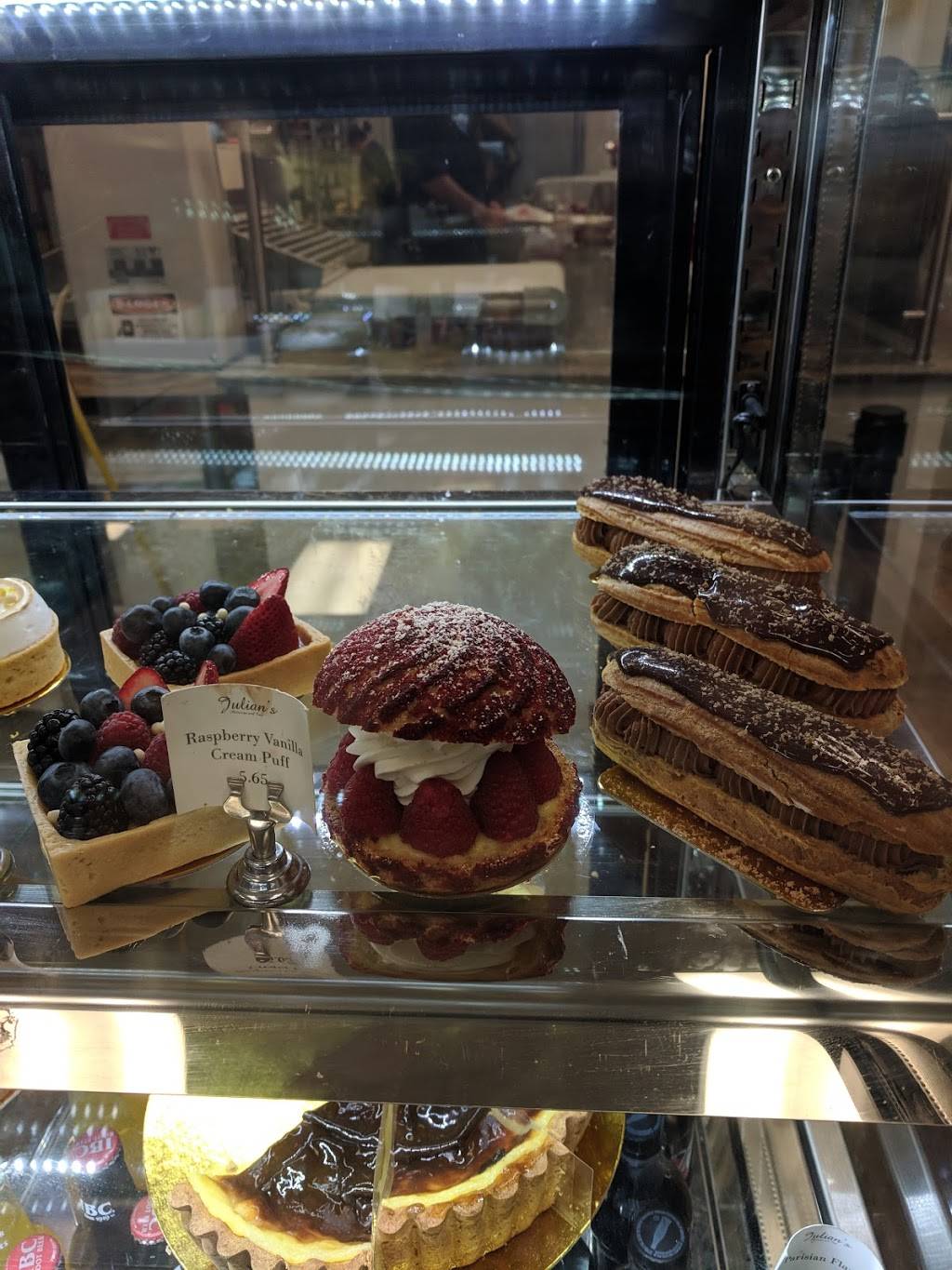 Julians Patisserie and Cafe | bakery | 6610 Folsom-Auburn Rd #7, Folsom, CA 95630, USA | 9169364735 OR +1 916-936-4735