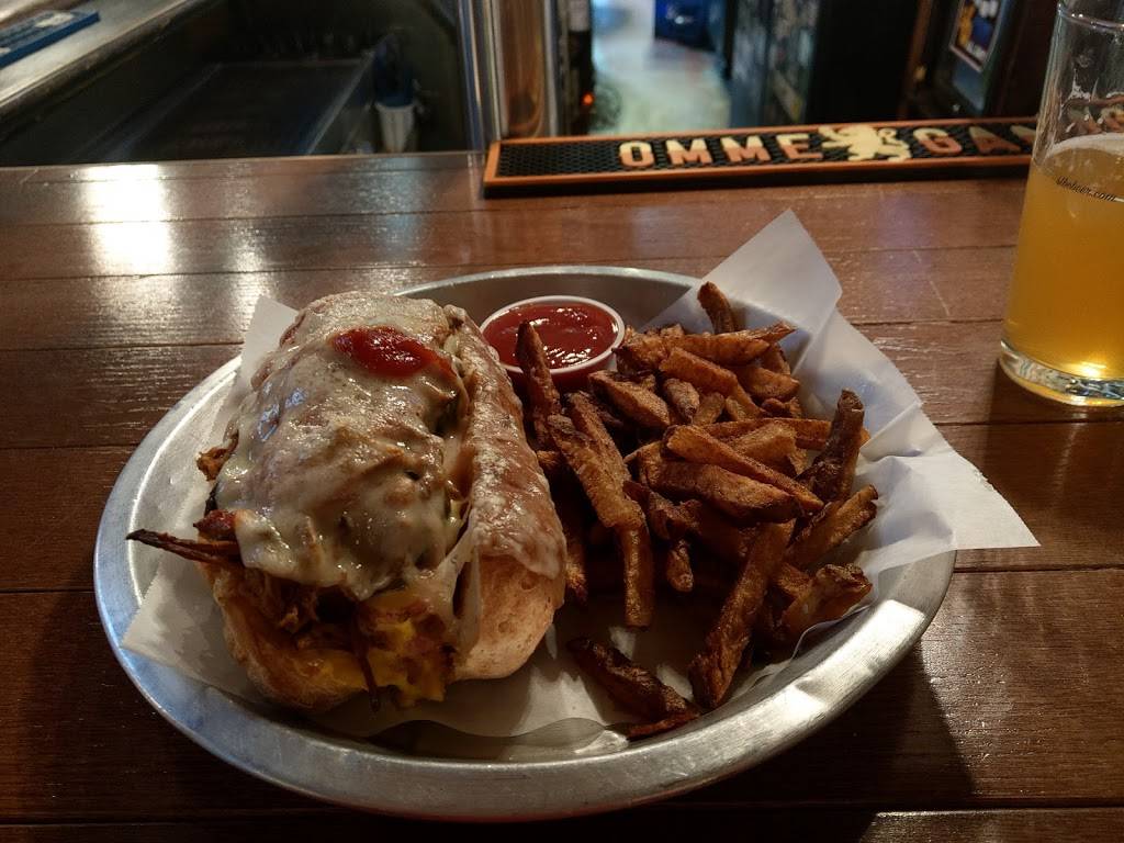 Beer Belly Deli & Pub | restaurant | 510 Westcott St, Syracuse, NY 13210, USA | 3152997533 OR +1 315-299-7533