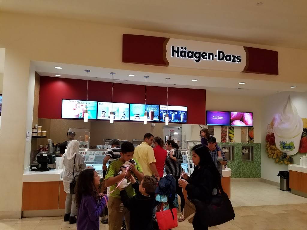 Häagen-Dazs | restaurant | 4400 Sharon Rd, Charlotte, NC 28211, USA | 7049097337 OR +1 704-909-7337