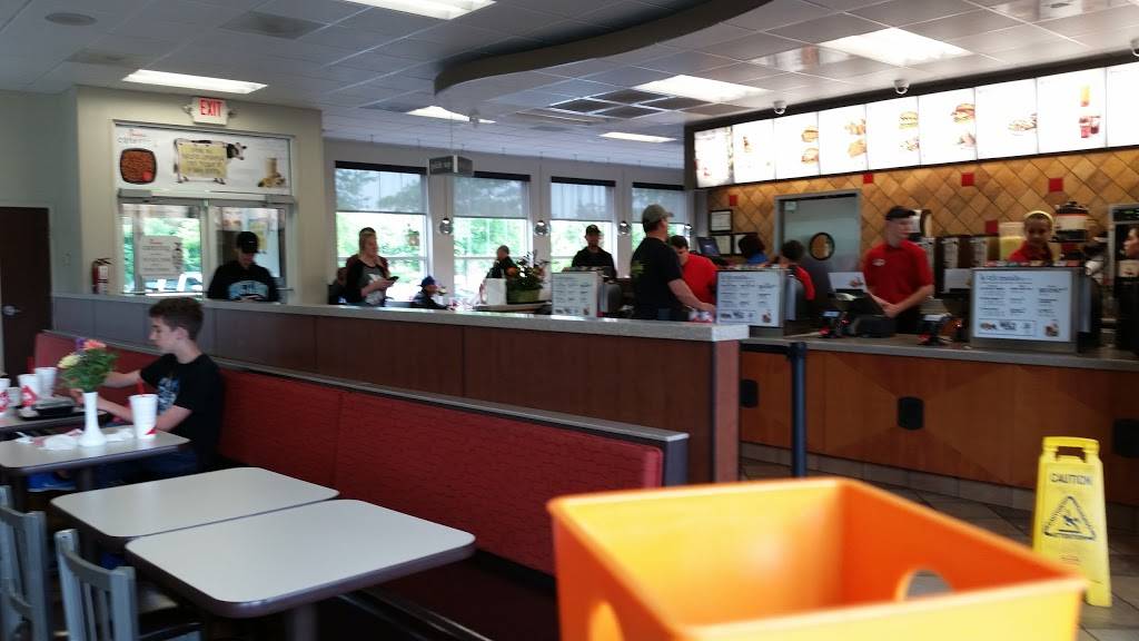 Chick-fil-A | restaurant | 205 Carmichael Way, Chesapeake, VA 23322, USA | 7574213586 OR +1 757-421-3586
