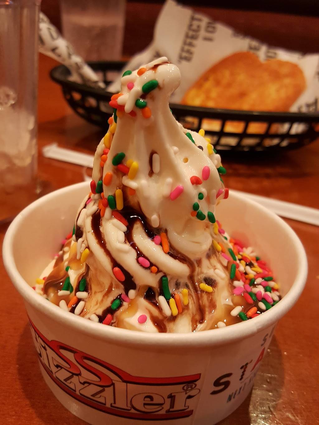 Sizzler | restaurant | 3755 Murphy Canyon Rd Ste S, San Diego, CA 92123, USA | 8582786988 OR +1 858-278-6988