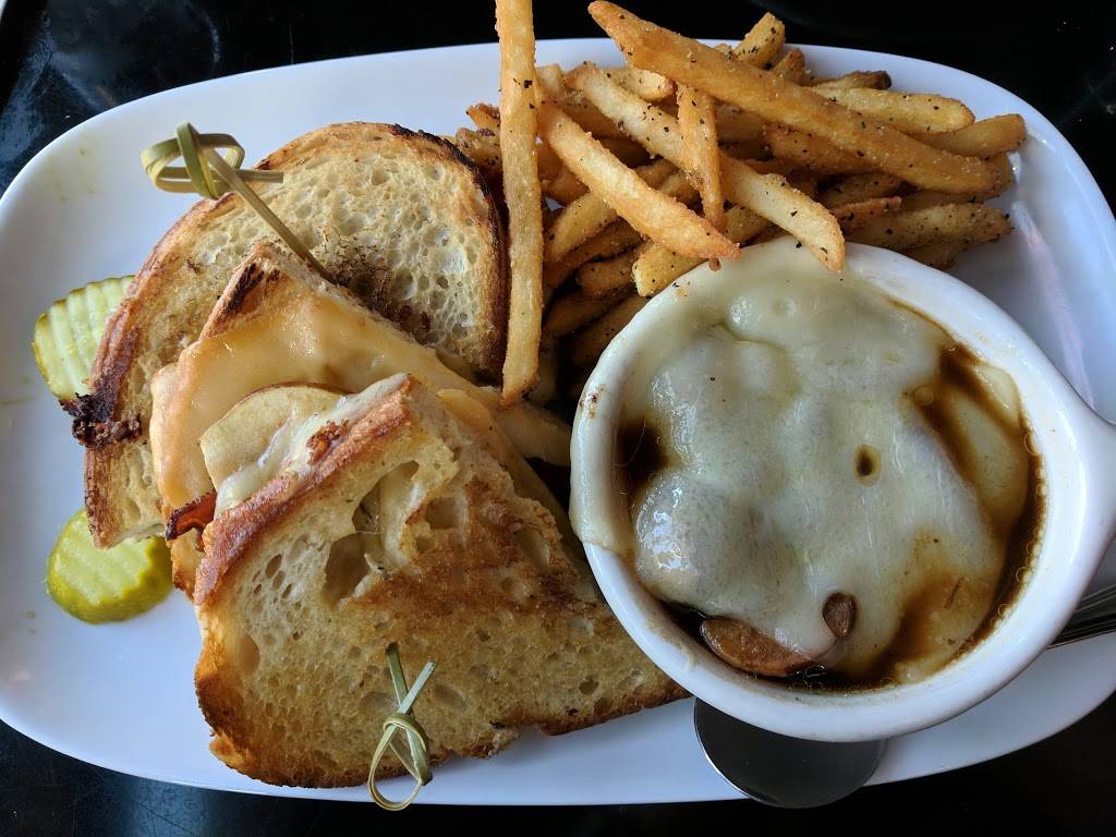 HopCat | restaurant | 4265 Woodward Ave, Detroit, MI 48201, USA | 3137698828 OR +1 313-769-8828