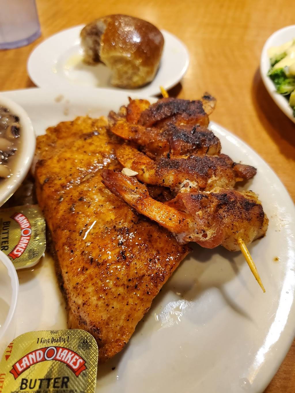 Lubys | restaurant | 944 SE Military Dr, San Antonio, TX 78214, USA | 2109247211 OR +1 210-924-7211