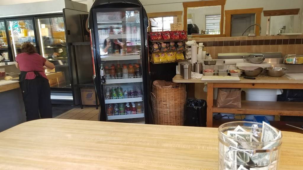 Gene Anthonys Sandwich Shop | meal takeaway | 3743 N 15th St, Tampa, FL 33610, USA | 8132481572 OR +1 813-248-1572