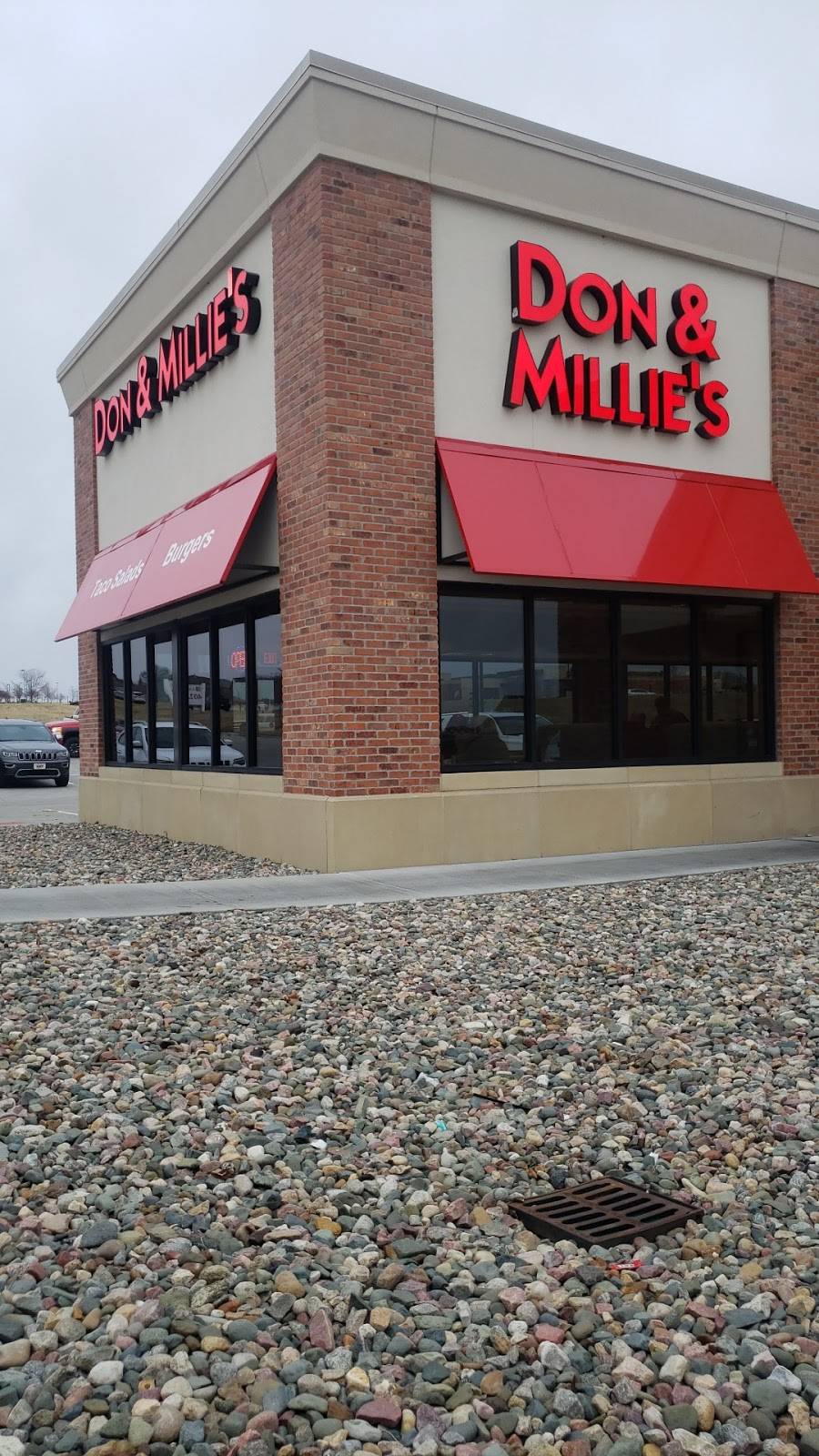 Don And Millies | restaurant | 16130 Evans Plaza, Omaha, NE 68116, USA | 4025056844 OR +1 402-505-6844