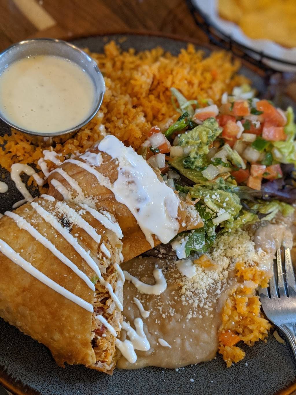 Verde Flavors of Mexico Ironworks | restaurant | 2727 E 86th St, Indianapolis, IN 46240, USA | 3172807410 OR +1 317-280-7410