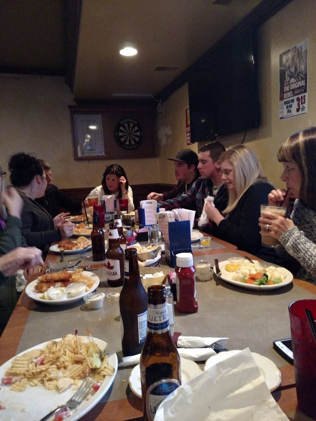 Louies Food & Spirit | restaurant | 600 Lakeville Rd, Lakeville, MI 48366, USA | 2486282440 OR +1 248-628-2440