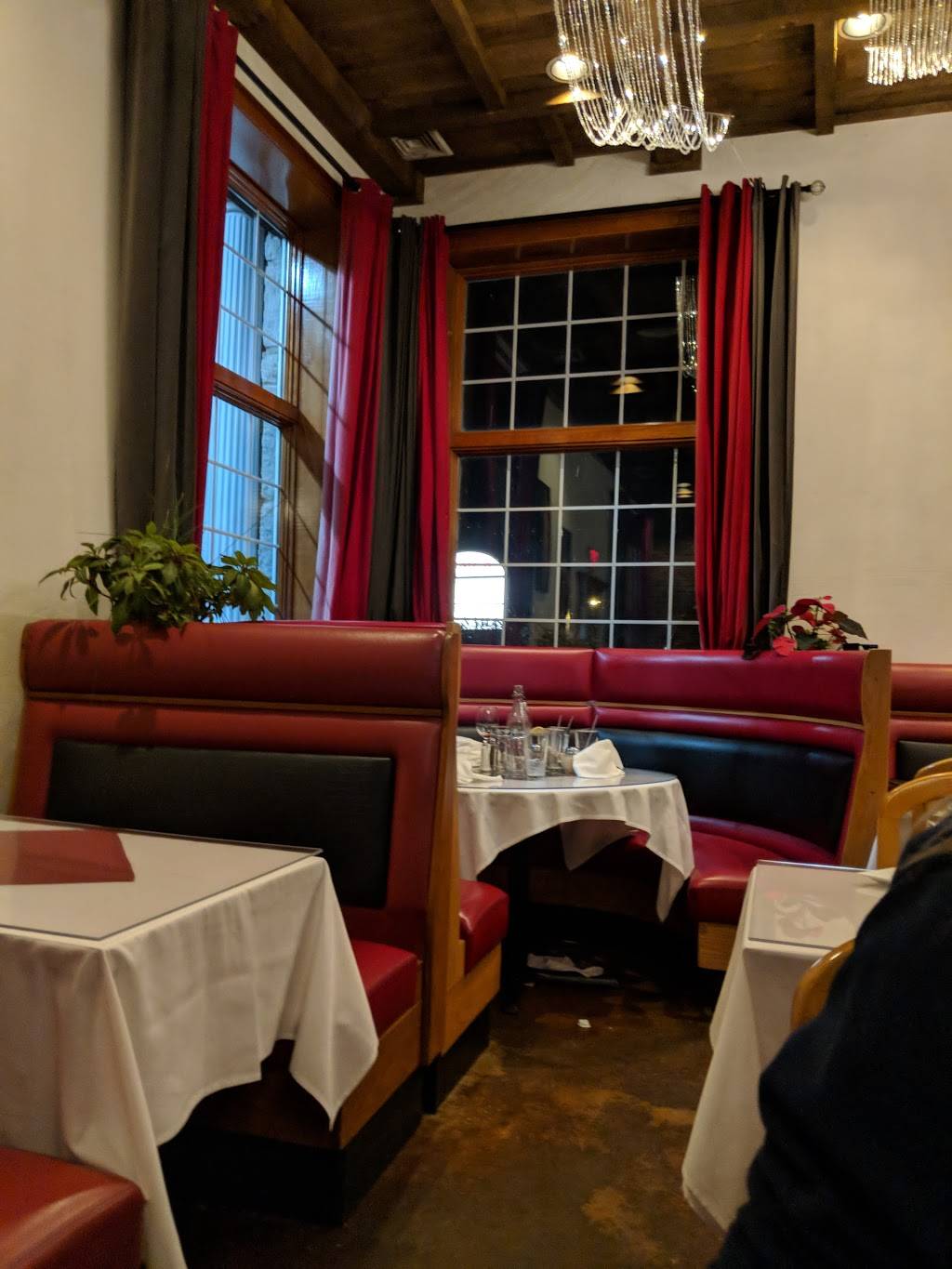 Casa Nova | restaurant | 833 River Rd, Shelton, CT 06484, USA | 2039299800 OR +1 203-929-9800