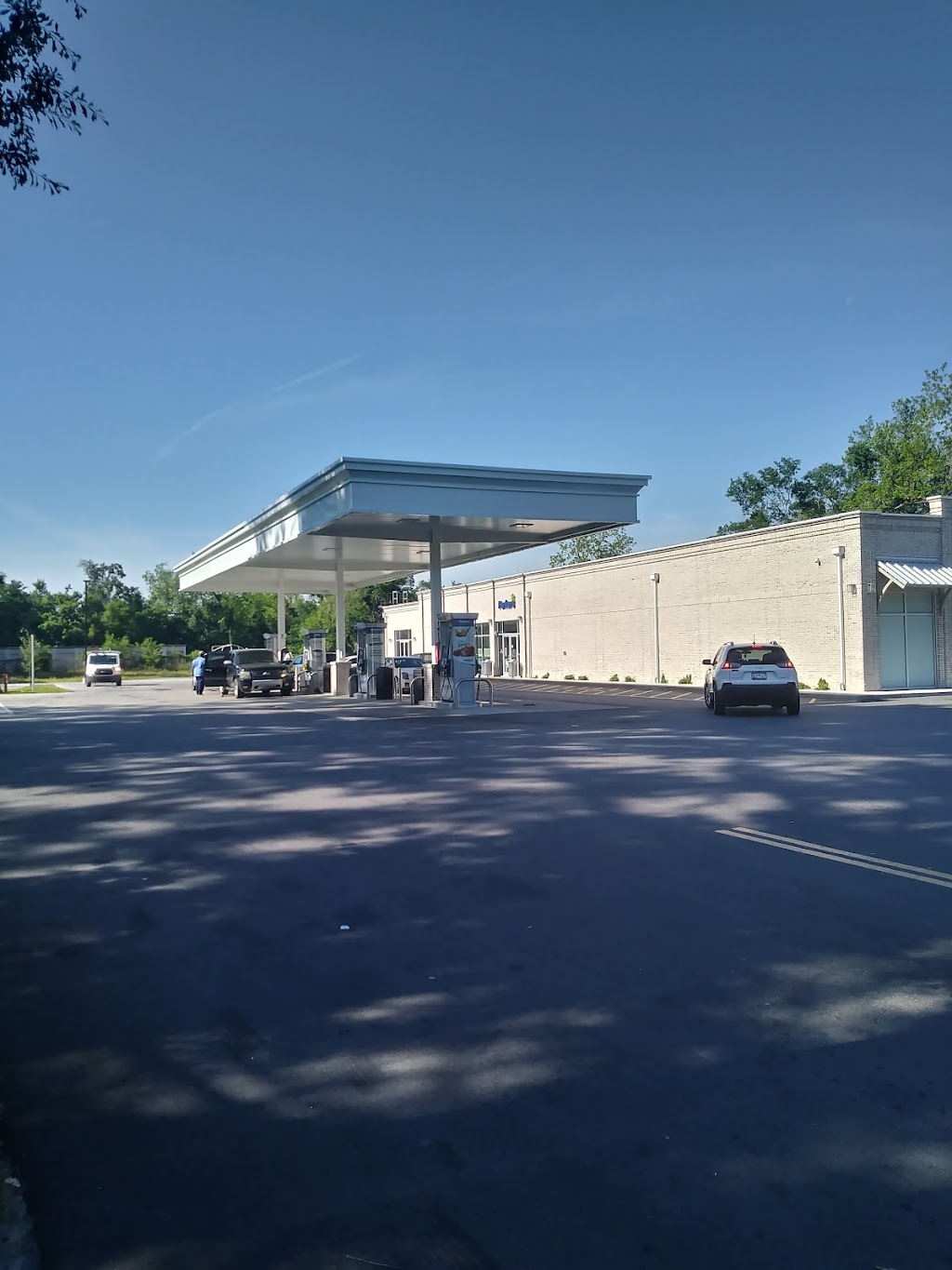 Parkers Kitchen | restaurant | 856 Sea Island Pkwy, St Helena Island, SC 29920, USA | 8438381911 OR +1 843-838-1911