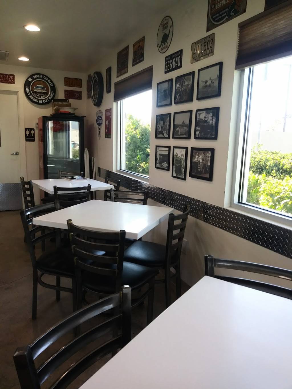 Mr. Toad’s Diner | restaurant | 44835 Beech Ave, Lancaster, CA 93534, USA | 6615790338 OR +1 661-579-0338