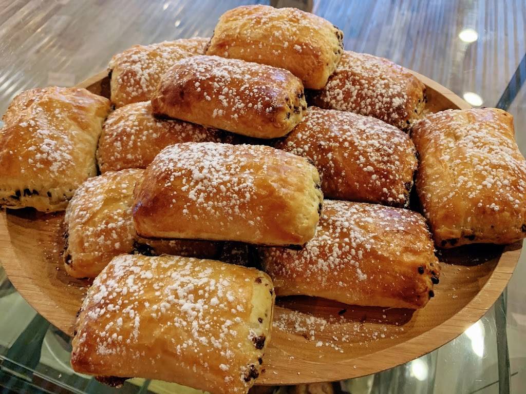 Fork and Gavel | restaurant | 246 Main St, Hyde Park, VT 05655, USA | 8025217910 OR +1 802-521-7910